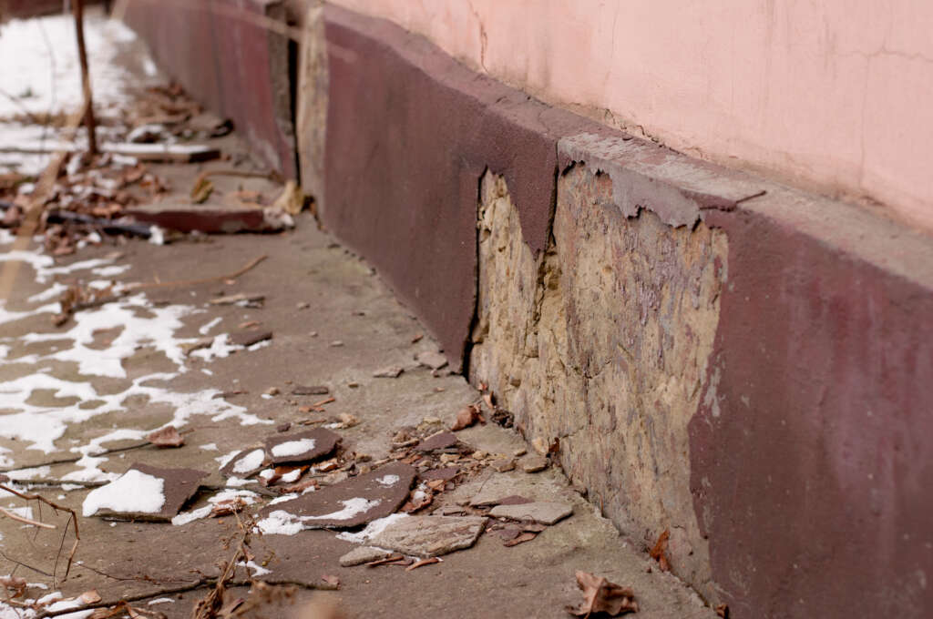 Foundation Crack Types in Homes
