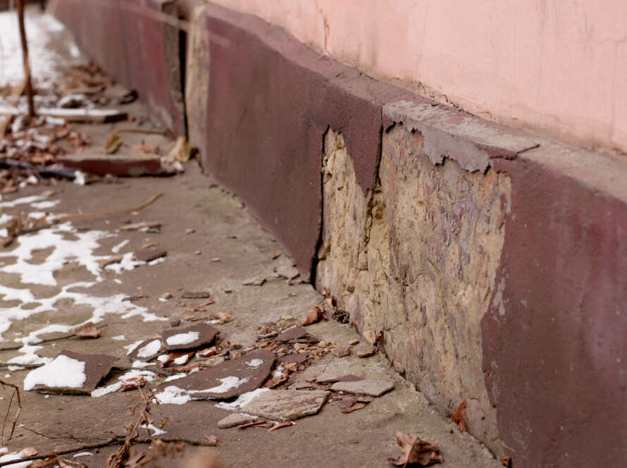 Foundation Crack Types in Homes